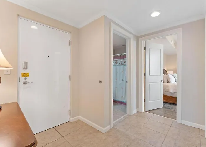 Colonnades 1601 Gulf Shores