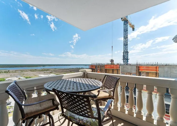 Holiday home Colonnades 1601 *