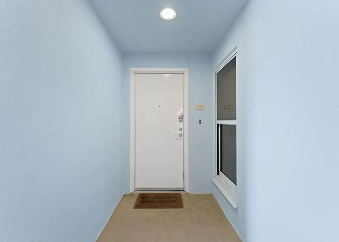 Colonnades 1601 Gulf Shores