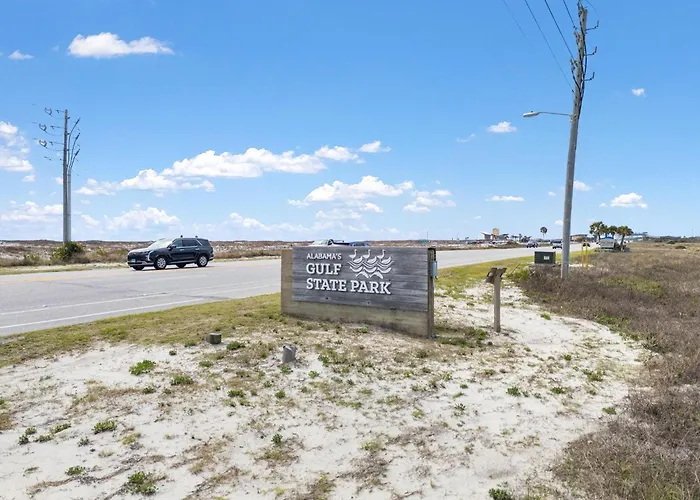 Colonnades 1601 *